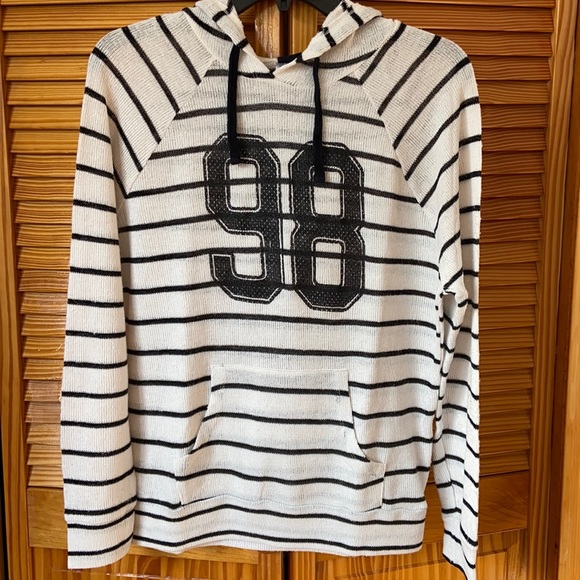 light weight draw string hoodie - Picture 1 of 6